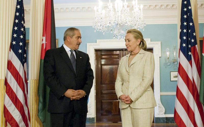 كلينتون: دعم إضافي للخزينة الأردنية