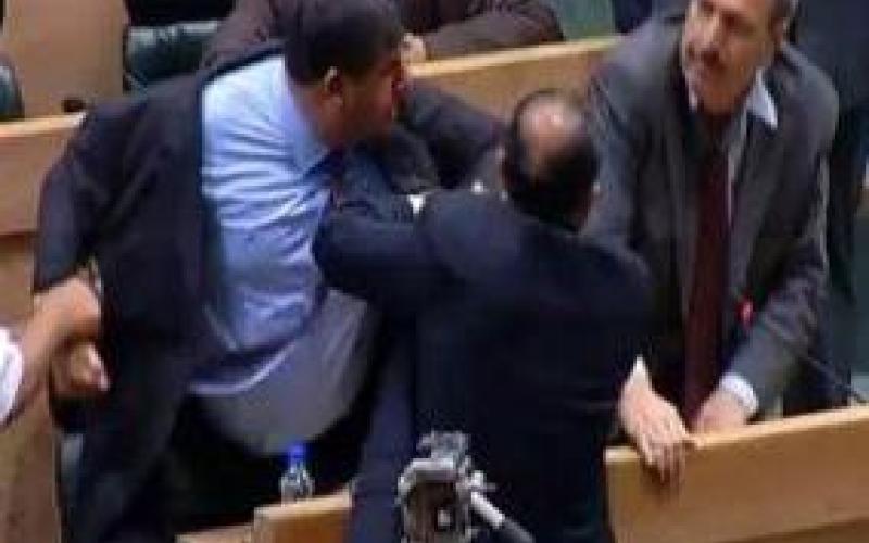 نقابة المحامين تنتقد ضمنيا تصرفات السعود