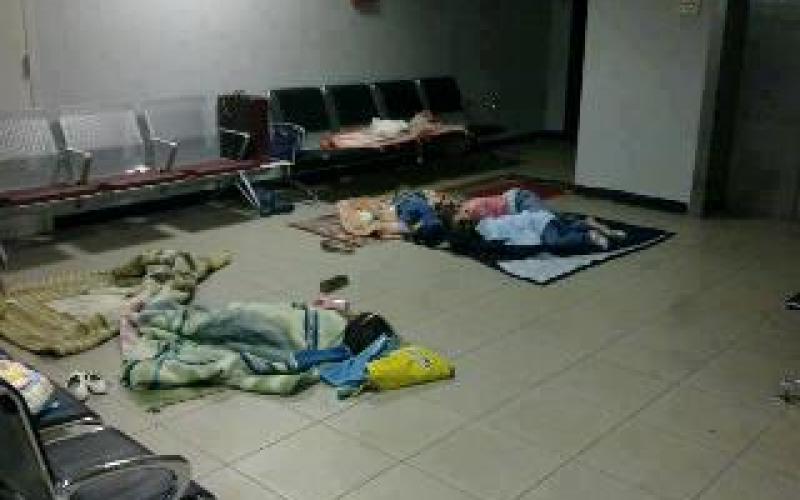 ابعاد 50 سوري من مطار الملكة علياء الى بلادهم