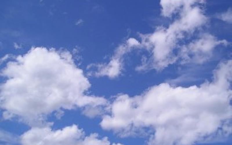 طقس معتدل الى حار حتى الخميس 