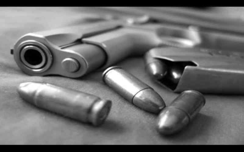 مقتل عامل في ناد ليلي