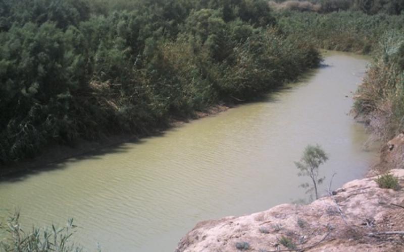 إسرائيل تحاول الاستفادة من نهر الأردن لتنشيط السياحة