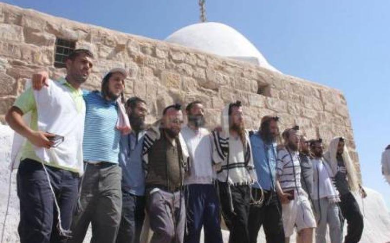 موقع إسرائيلي: مستوطنون يزورون البتراء وقبر هارون