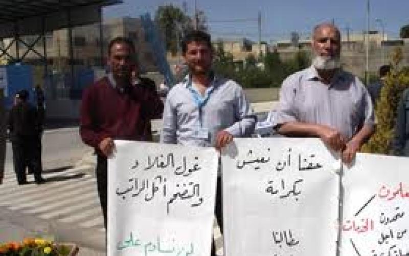 العاملون في الانروا يلوحون بإجراءات تصعيدية