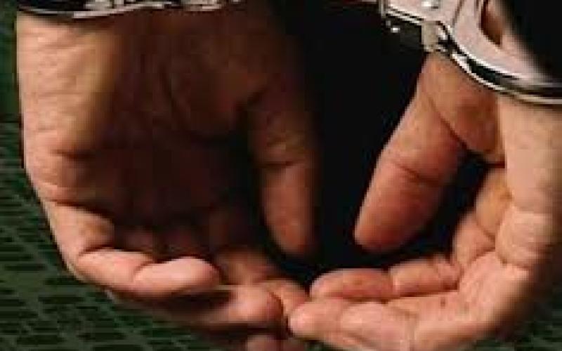 القبض على أحد أخطر المطلوبين في اربد