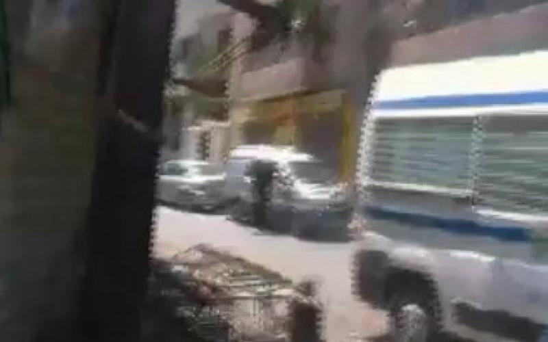 فيديو: احداث شغب تنتهي بحرق محال ومدرسة في النصر .. 