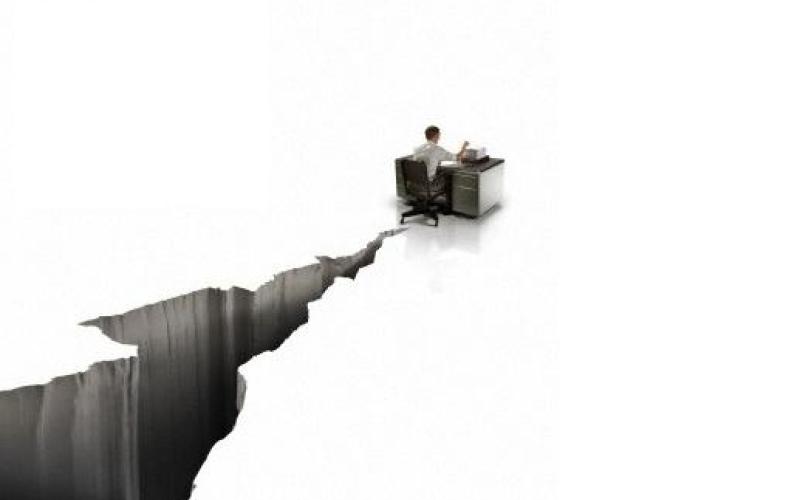 الشباب الأردني : أحلام كبيرة.. ونموذج تنموي بائس