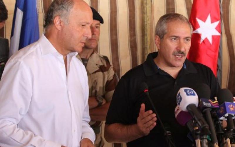 فابيوس من الزعتري: لن نقدم دعما عسكريا للجيش الحر