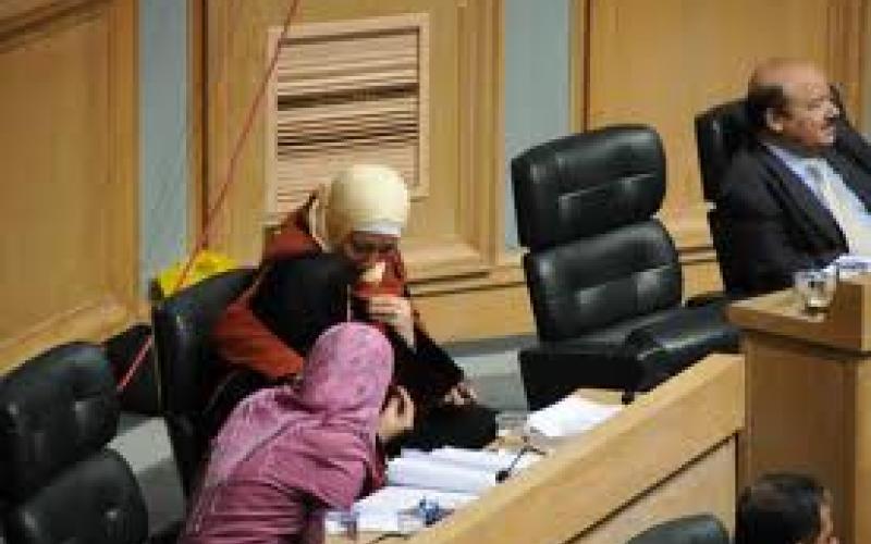 نائبات المجلس الـ16وقعن 458 مذكرة ولم يوجهن أي استجواب للحكومة