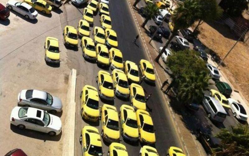 سائقو التاكسي: ثورة صفراء - فيديو