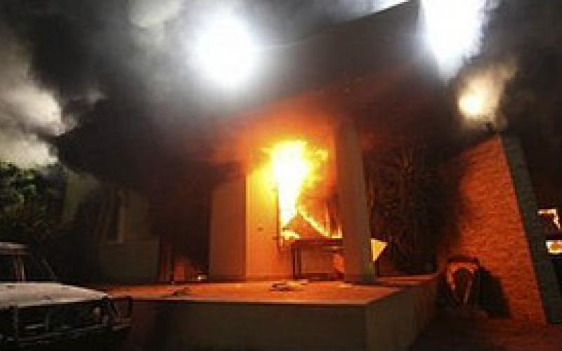 مقتل أحد العاملين في القنصلية الأمريكية في بنغازي