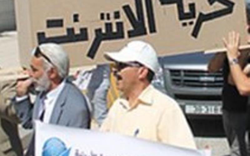 صحفيون يقيمون خيمة اعتصام مفتوح.. ويعتصمون أمام الديوان الأحد