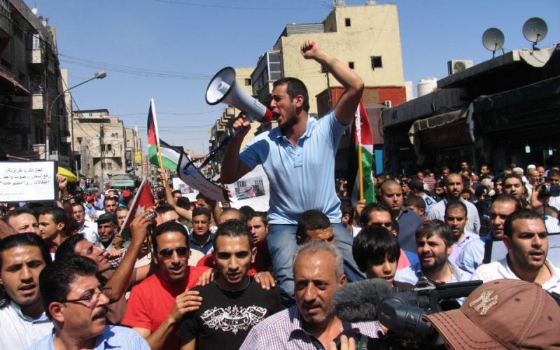 عساف لراديو البلد: مستمرون بالحراك رغم الاعتقالات