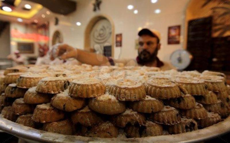 حلويات العيد- عدسة محمد ابو غوش/ فيسبوك 