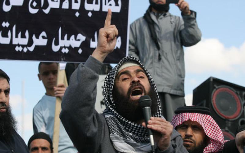 وعود بحل ملف معتقلي السلط