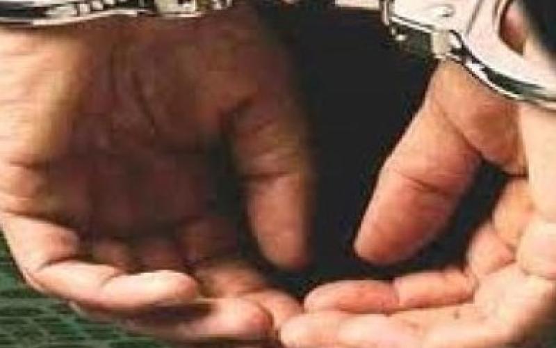 القبض على شخص خطط لسرقة بنوك ومستشفيات 