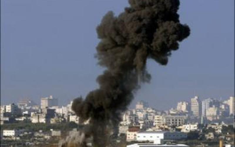 العمل الإسلامي والوحدة يطالبان بطرد السفير الإسرائيلي إثر العدوان على غزة