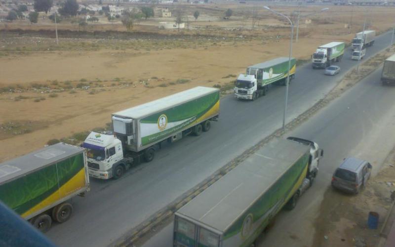 62 شاحنة مساعدات سعودية للاجئين السوريين 