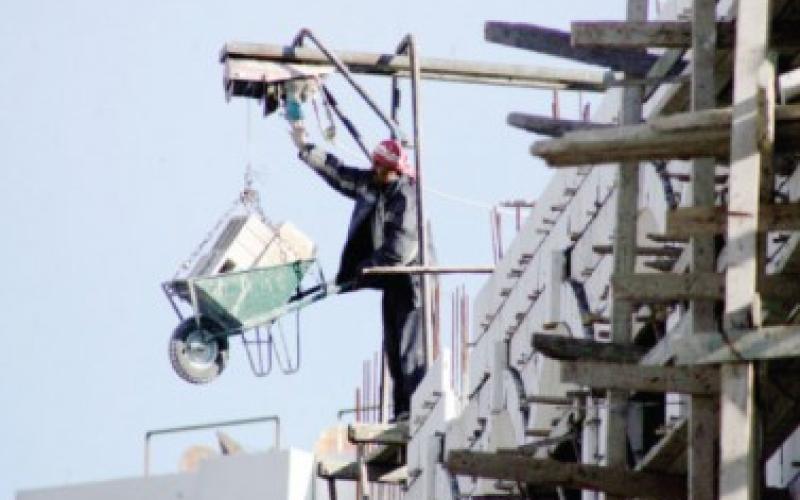 الأمانة تصرف 441 تصريح لمقاولين الشهر الماضي