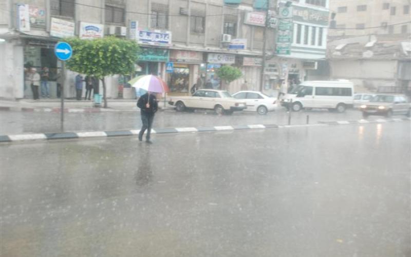 طقس بارد نسبيا ومنخفض جوي الاثنين 