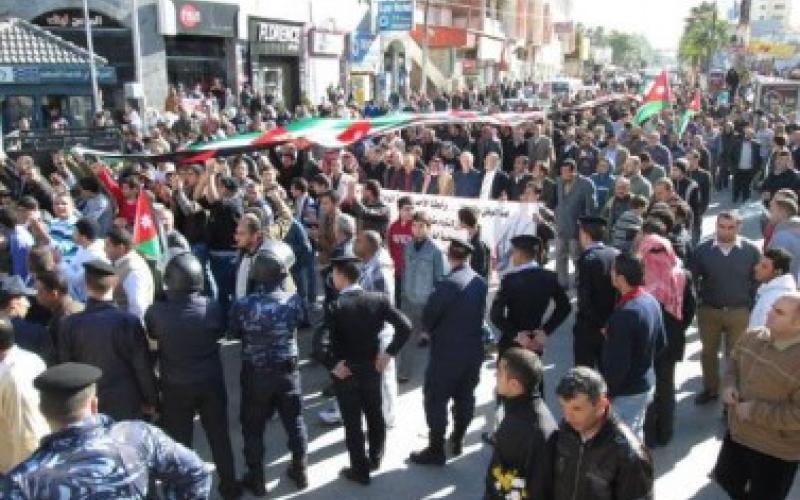 اربد: مسيرة رفض 12.. استمرار الحراك.. ومقاطعة الانتخابات