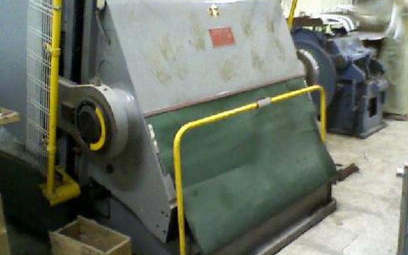 الجيزة: سقوط ماكنة تتسبب بوفاة عامل 