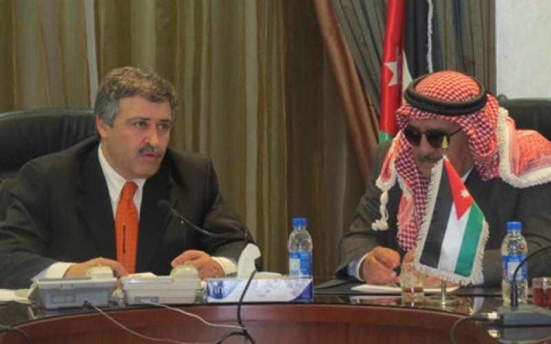 تشكيل لجنة لدراسة واقع العمالة الوافدة