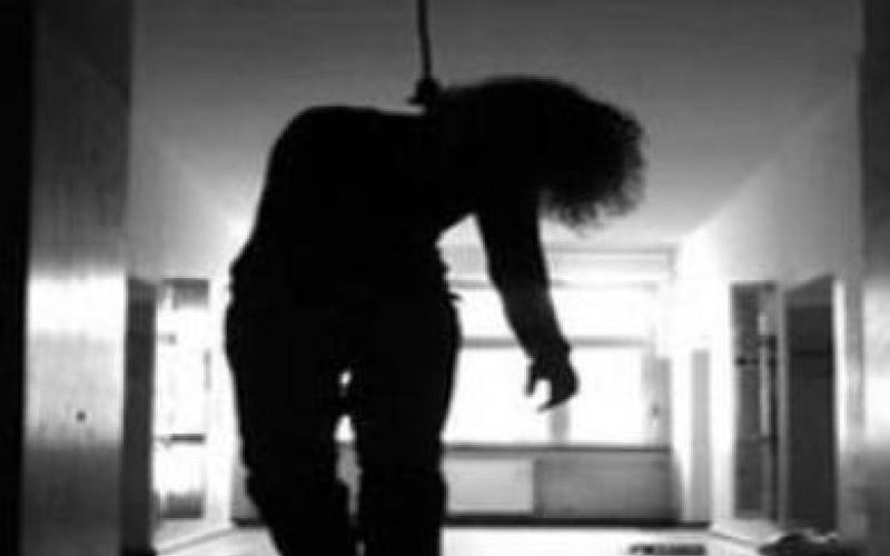 العقبة: قتلوا ابنتهم وادعوا انتحارها 