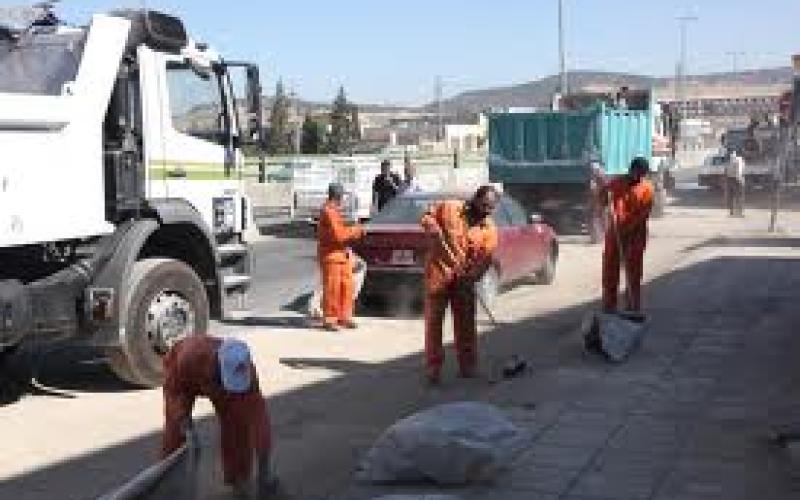 الأمانة: رفع 4100 طن نفايات يومي الاقتراع