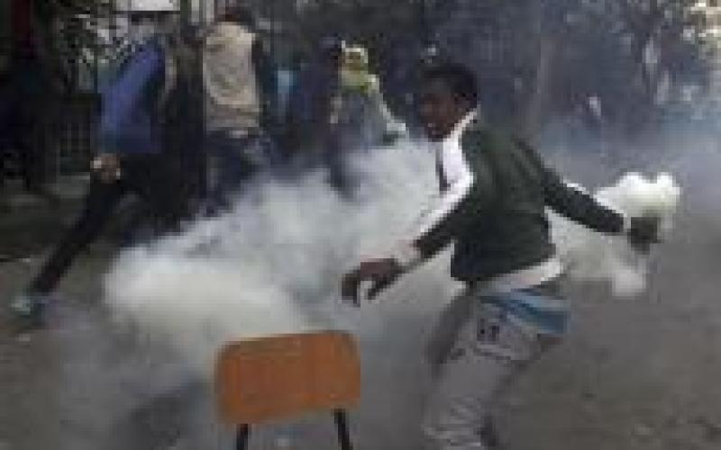 مصر: مقتل 30 في أحداث عنف بمدينة بورسعيد