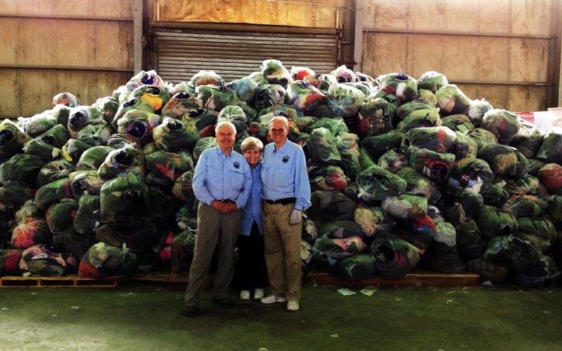 توزيع 20 الف معطف على اللاجئين السوريين 