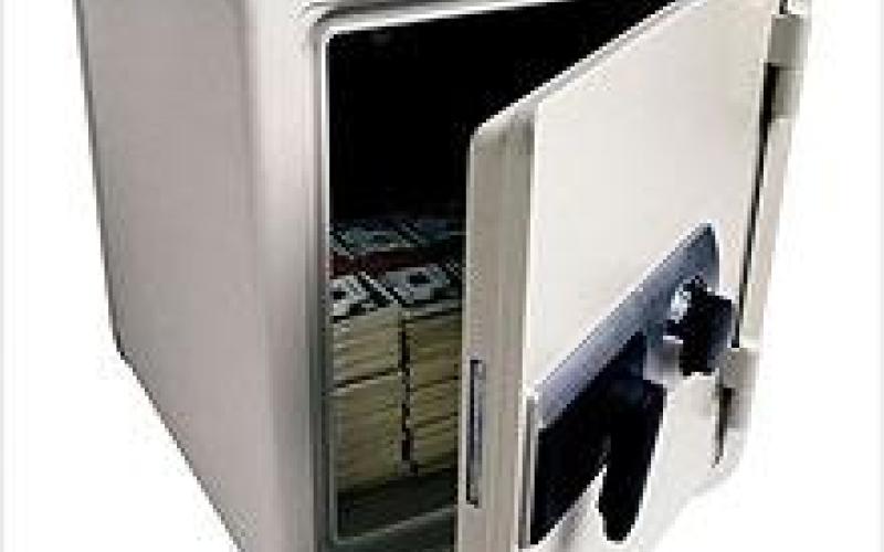 العقبة: القبض على مجموعة سرقت قاصة مؤسسة في الصويفية