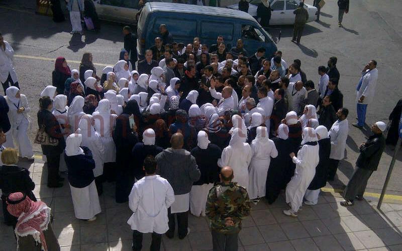 تعليق اعتصام الممرضين