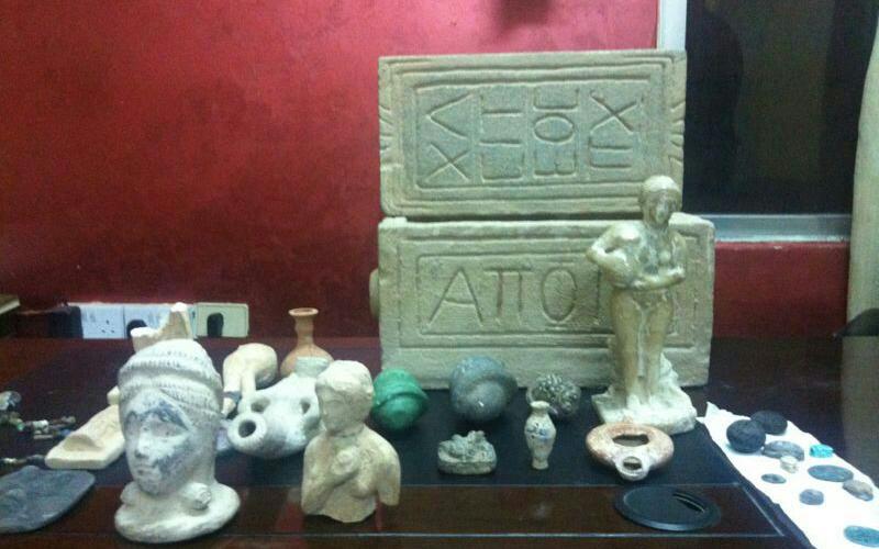 إحباط محاولة بيع قطعة اثرية ثمينة 