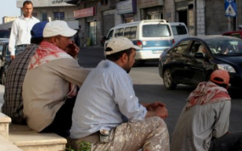 تسفير 435 عاملاً وافد من مختلف الجنسيات 