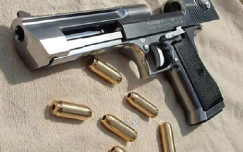 وكيل بالامن العام يطلق النار على نفسه 