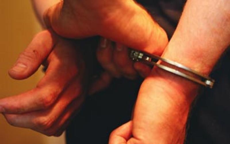 القبض على سارق 65 الف دولار