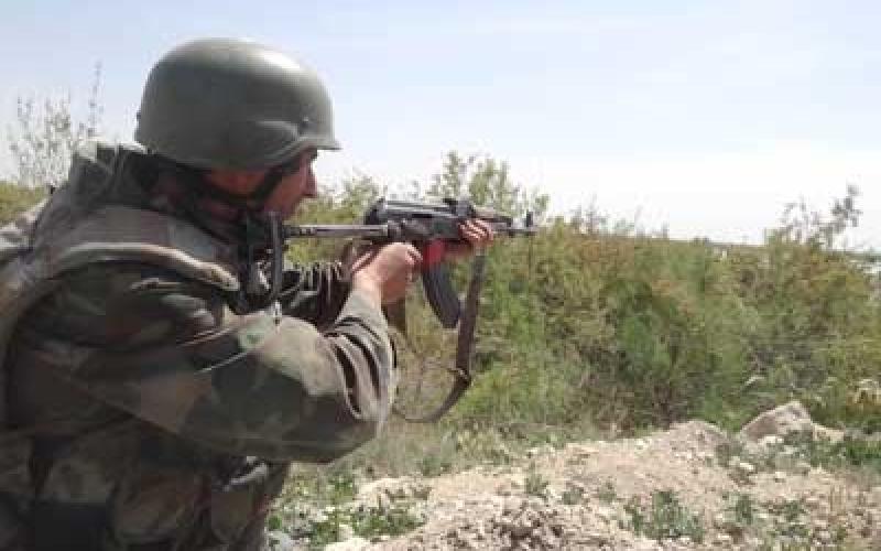 سورية: كشف خطوط الإمداد وتهريب السلاح عبر الحدود الأردنية