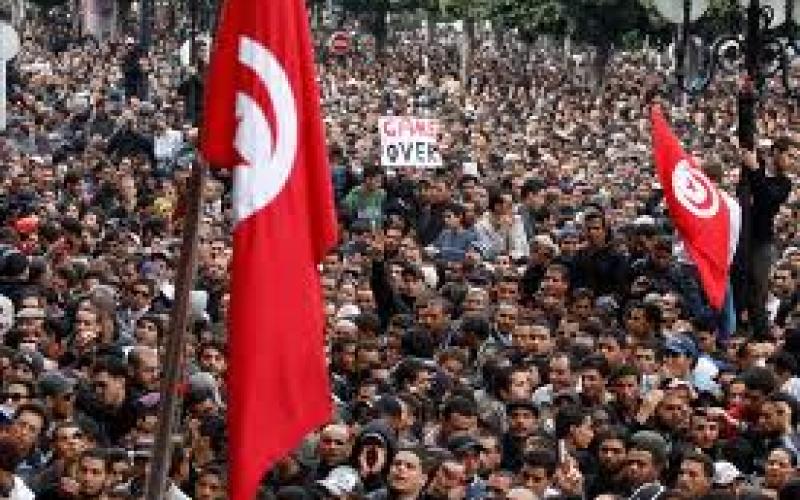 تونس: استعادة أموال هربها النظام السابق