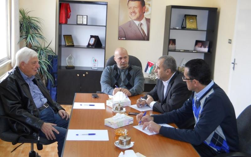 المواد الغذائية: توفر مخزون استراتيجي ولا رفع للأسعار