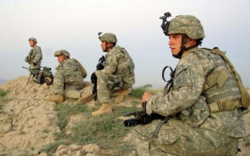 "حشد" يستنكر وصول القوات الأمريكية