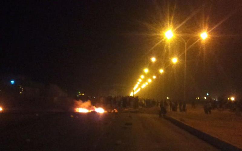 معان: هدوء حذر والطريق الصحراوي مغلق- صور