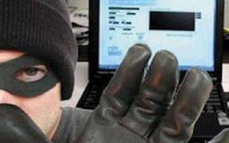 مواطنون يتعرضون للاحتيال الالكتروني من مصدر أوروبي