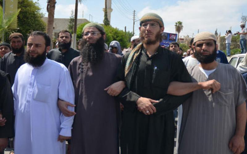 التيار السلفي يمنع إقامة فعالية لتأييد الاسد في اربد