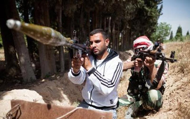 مقتل أردني في درعا.. وعودة مقاتلين للأراضي الأردنية