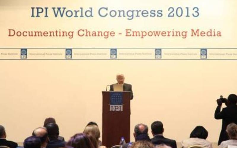 معهد الصحافة الدولي: قرار حجب المواقع تراجع للحريات الإعلامية