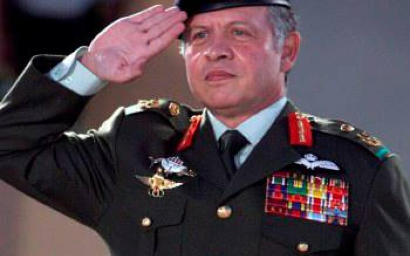 الملك: عشائرنا لا تقبل العنف ونحن كلنا أبناء عشائر