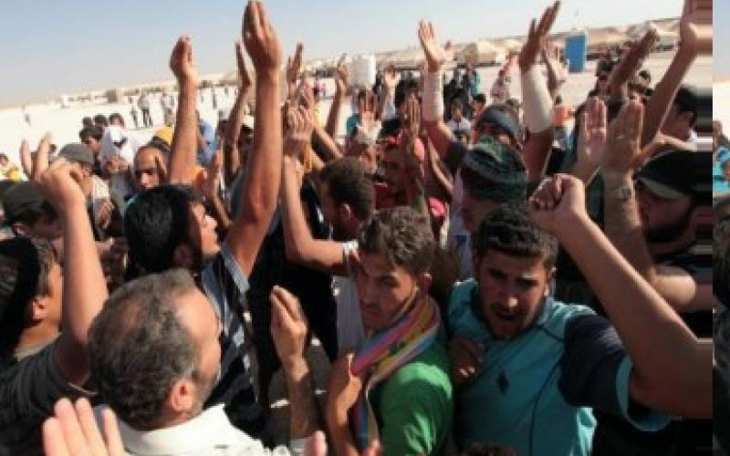 لاجئو الزعتري يطالبون بتسليح الجيش الحر