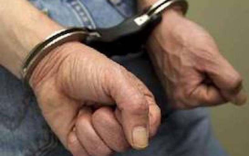 القبض على وافدين يديرون شقق لترويج المخدرات والقيام باعمال غير اخلاقية