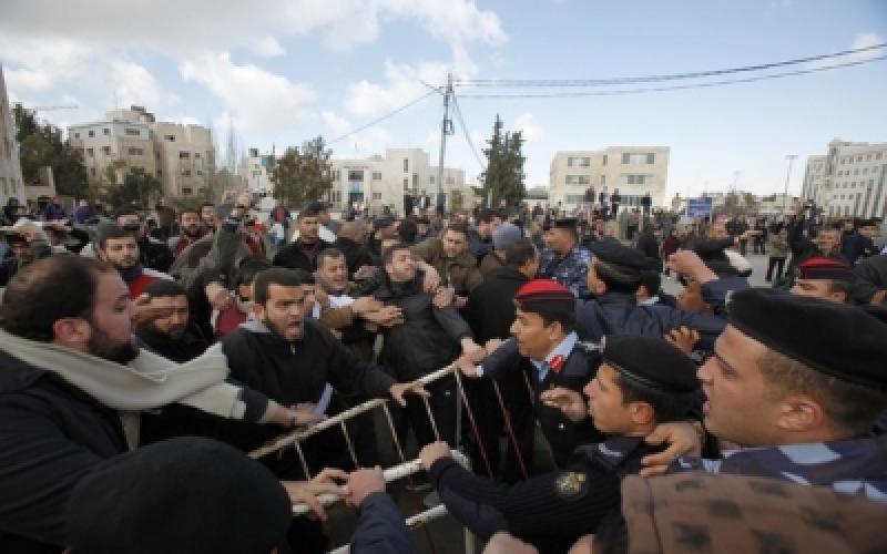 بدء محاكمة ناشطي "الدوار الرابع"